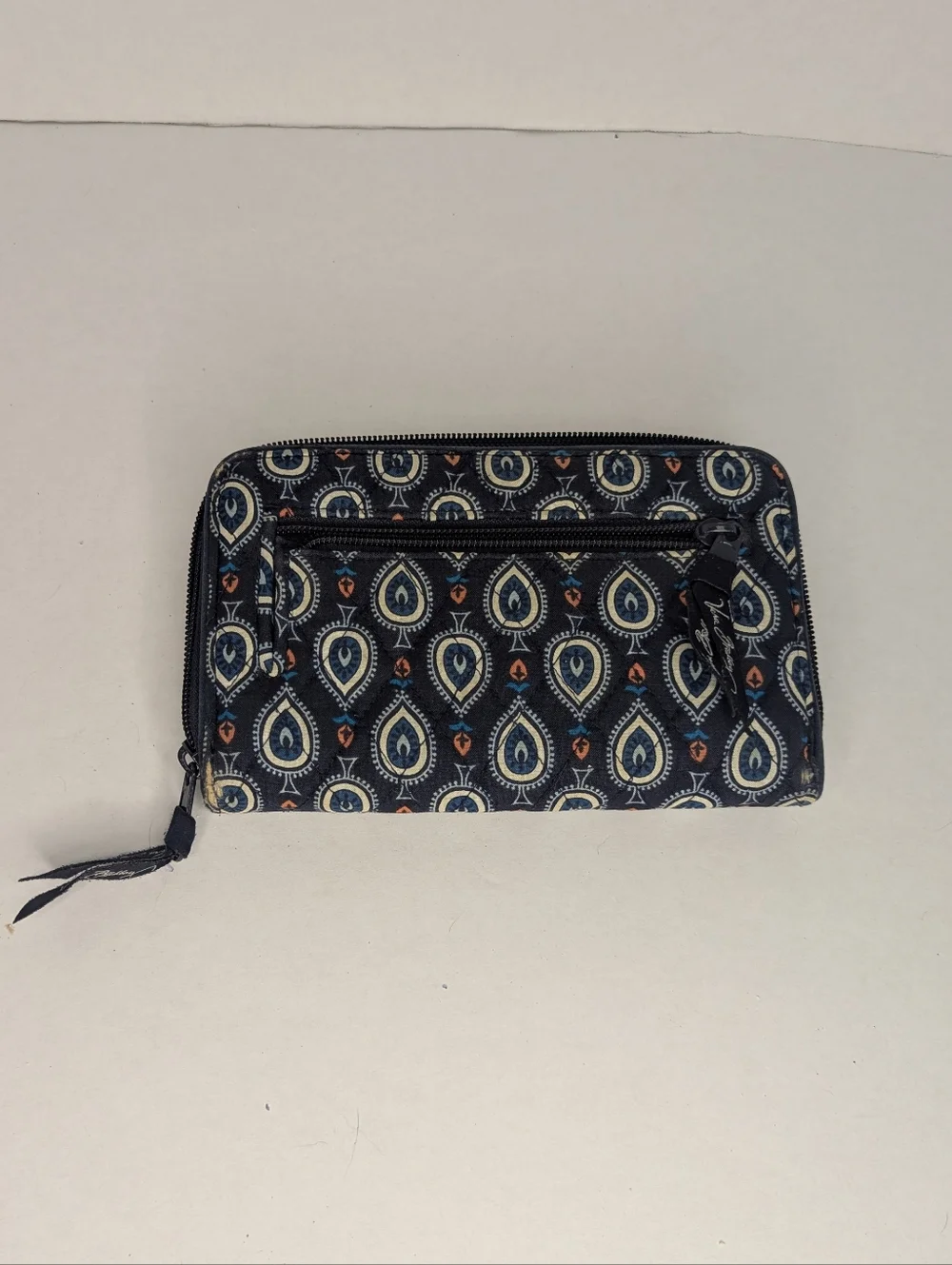 Vera Bradley Navy RFID Turn Lock Wallet Marrakech Motif 5x7" - Picture 3 of 11